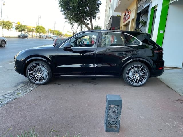 Porsche Cayenne Hybride 2020