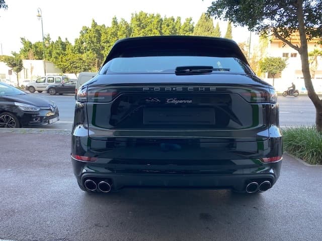 Porsche Cayenne Hybride 2020