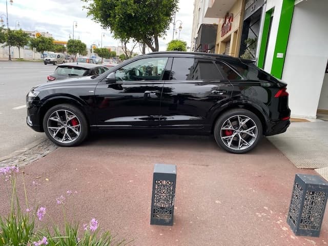 Audi Q8 S line 2021