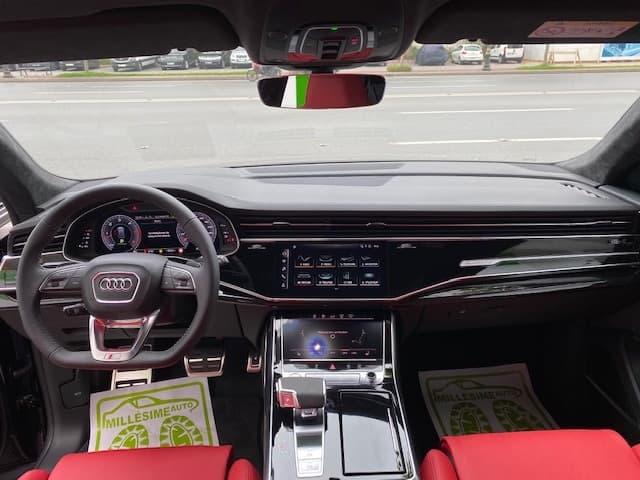 Audi Q8 S line 2021
