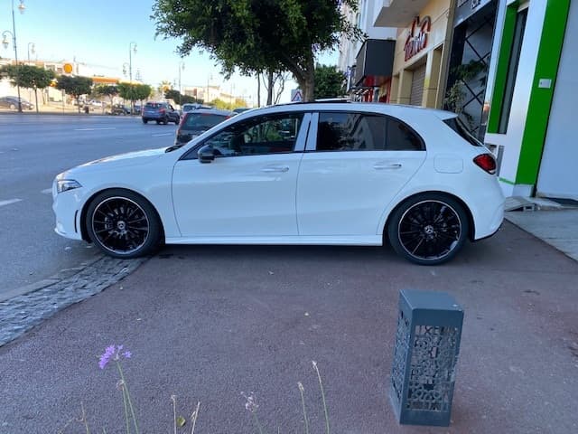 Mercedes-benz A200 2021