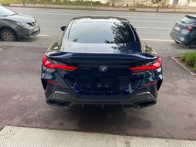BMW 850i 2021