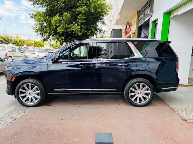 Cadillac ESCALADE 2021