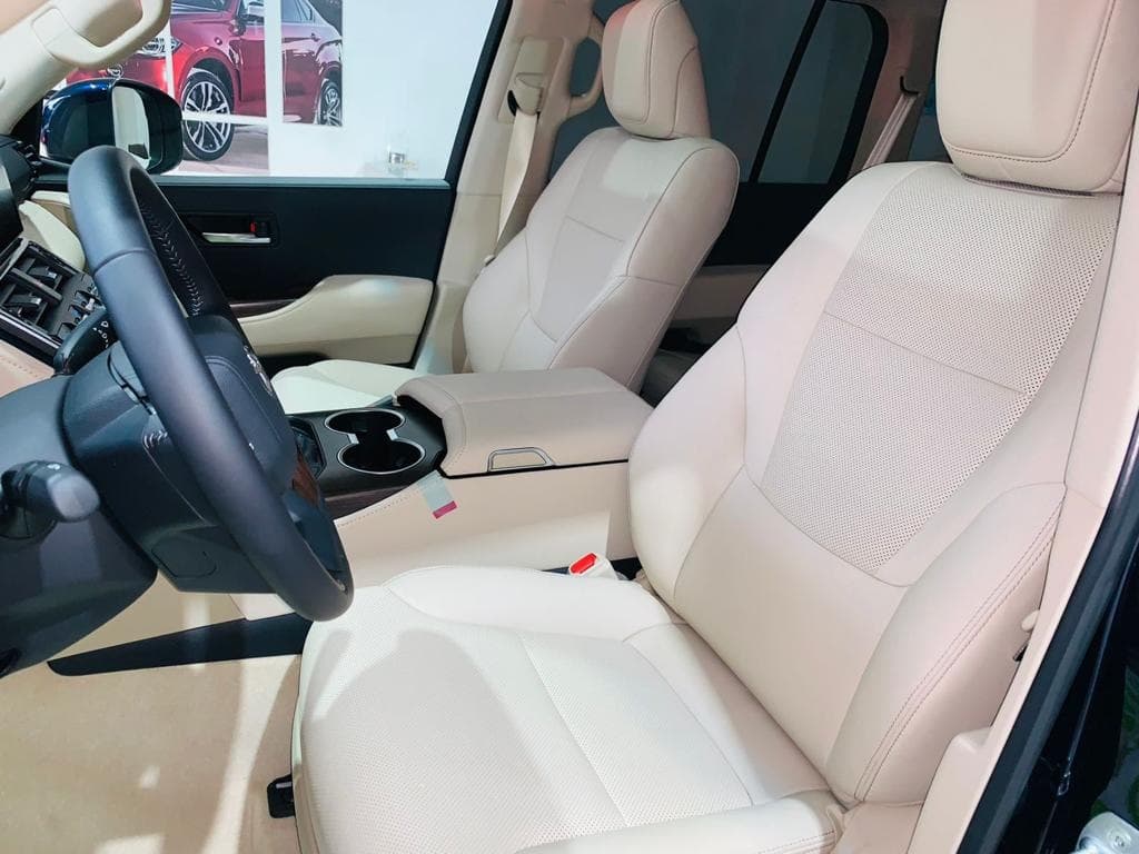 Toyota LAND CRUISER 2022