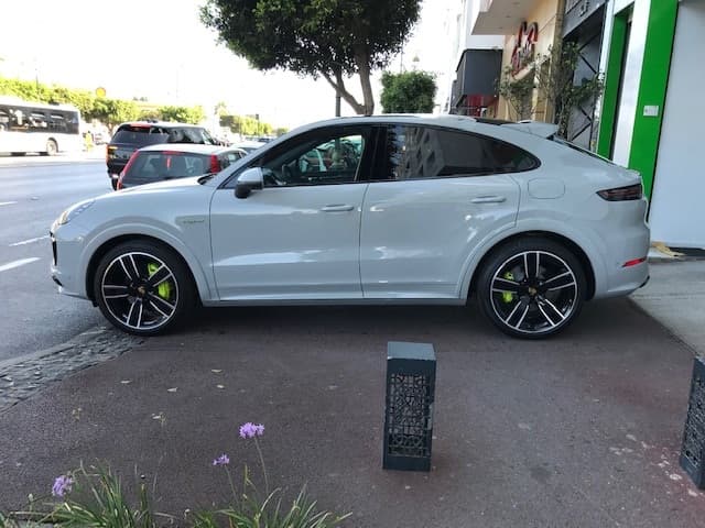 Porsche Cayenne 2022