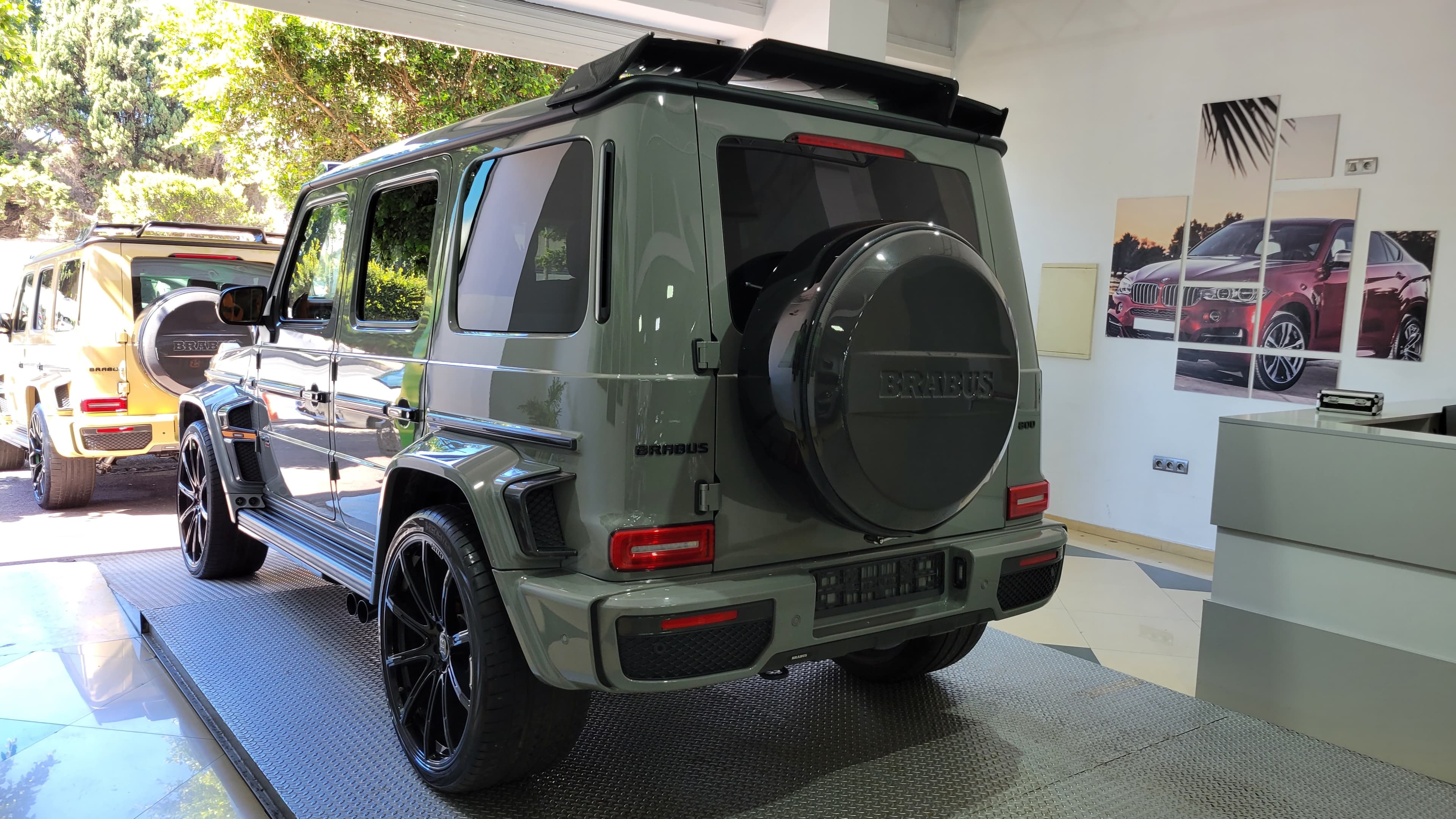 Mercedes-benz G800 BRABUS 2022