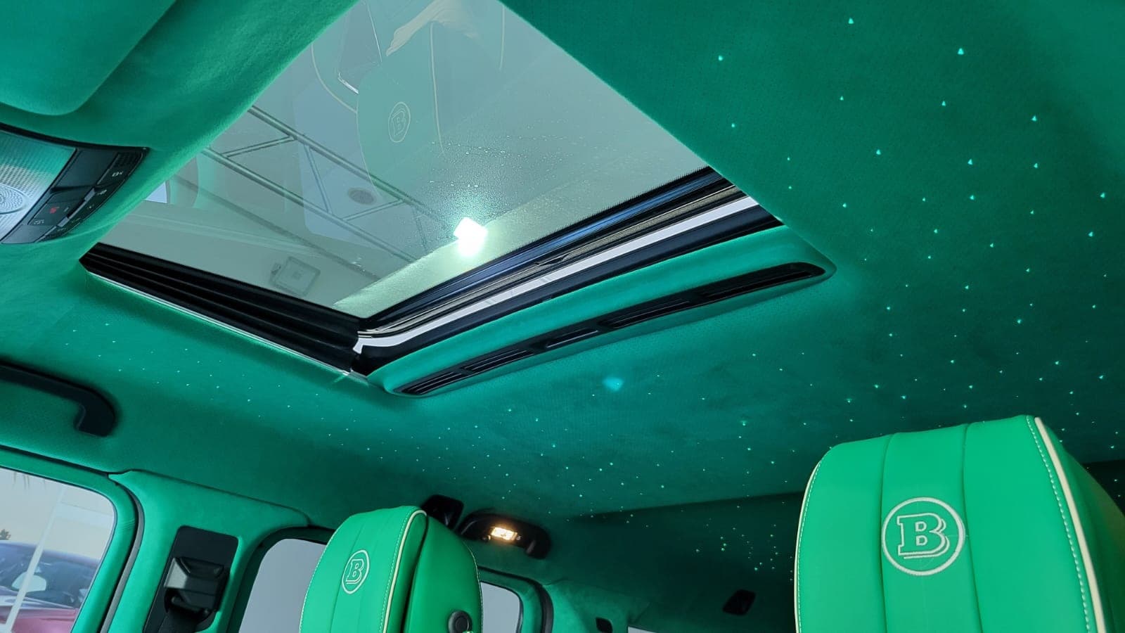 Mercedes-benz G800 BRABUS 2022