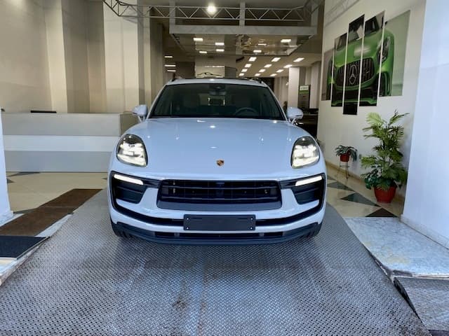 Porsche MACAN 2022