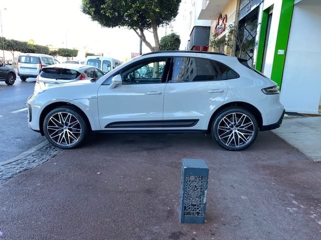 Porsche MACAN 2022