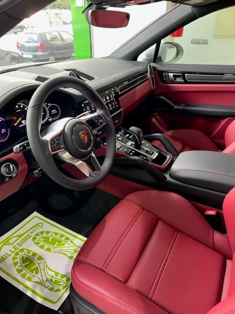 Porsche Cayenne 2023