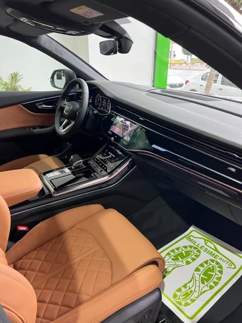 Audi Q8 S line 2023