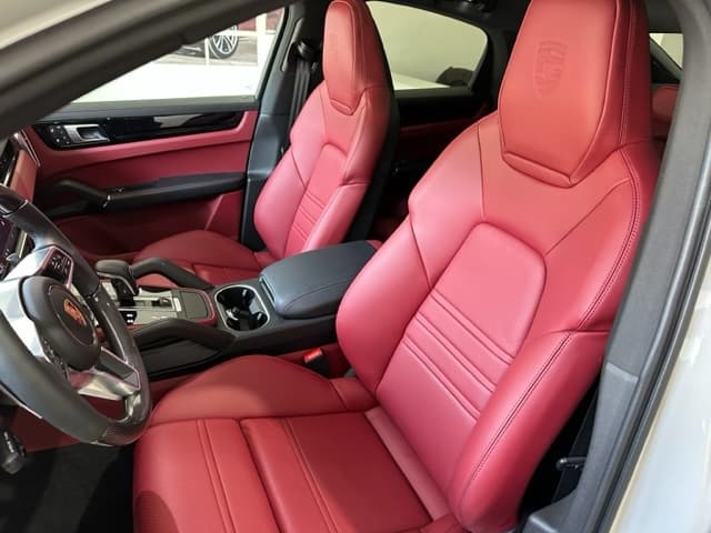 Porsche Cayenne 2023