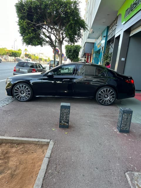 Mercedes-benz E220 Pack AMG 2026