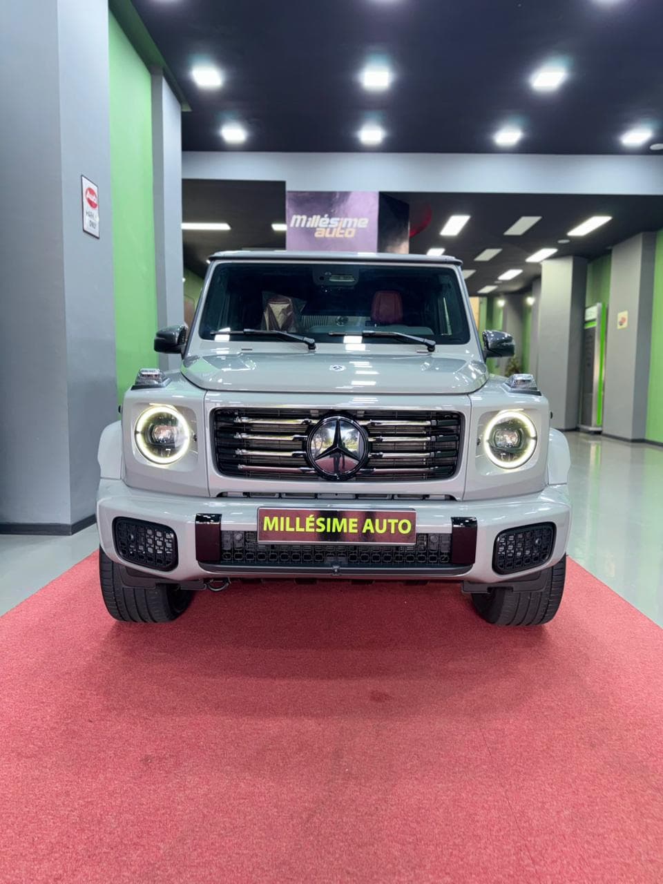 Mercedes-benz G450 2026